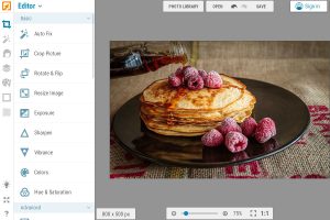 Edit photos online with iPiccy